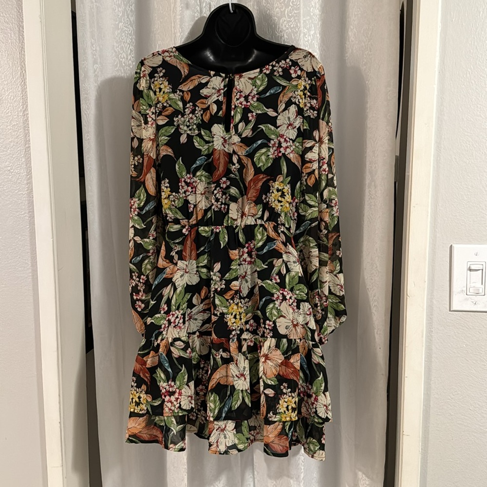 CODE X MODE FLORAL CHIFFON DRESS Sz:M